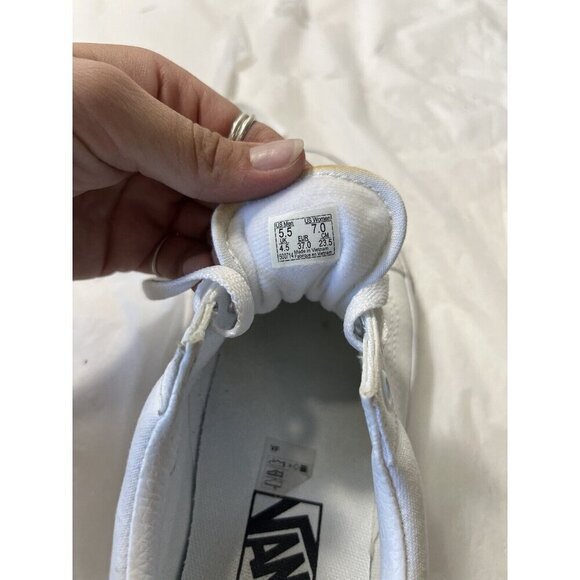 VANS Off-The-Wall Triple White Skateboarding Classic  Womens size 7 - Picture 6 of 14
